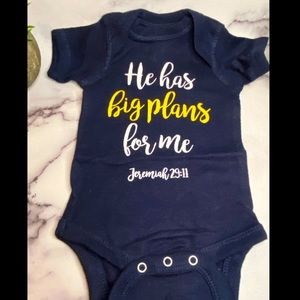 “He Has Big Plans For Me” NB Onesie